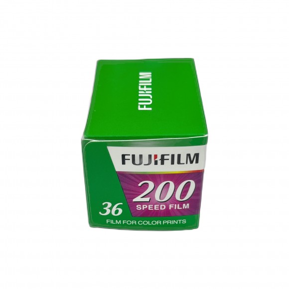FujiFilm Fujicolor 200 35mm 36 Exposure Colour Print Film - Out Of Date 02/2025
